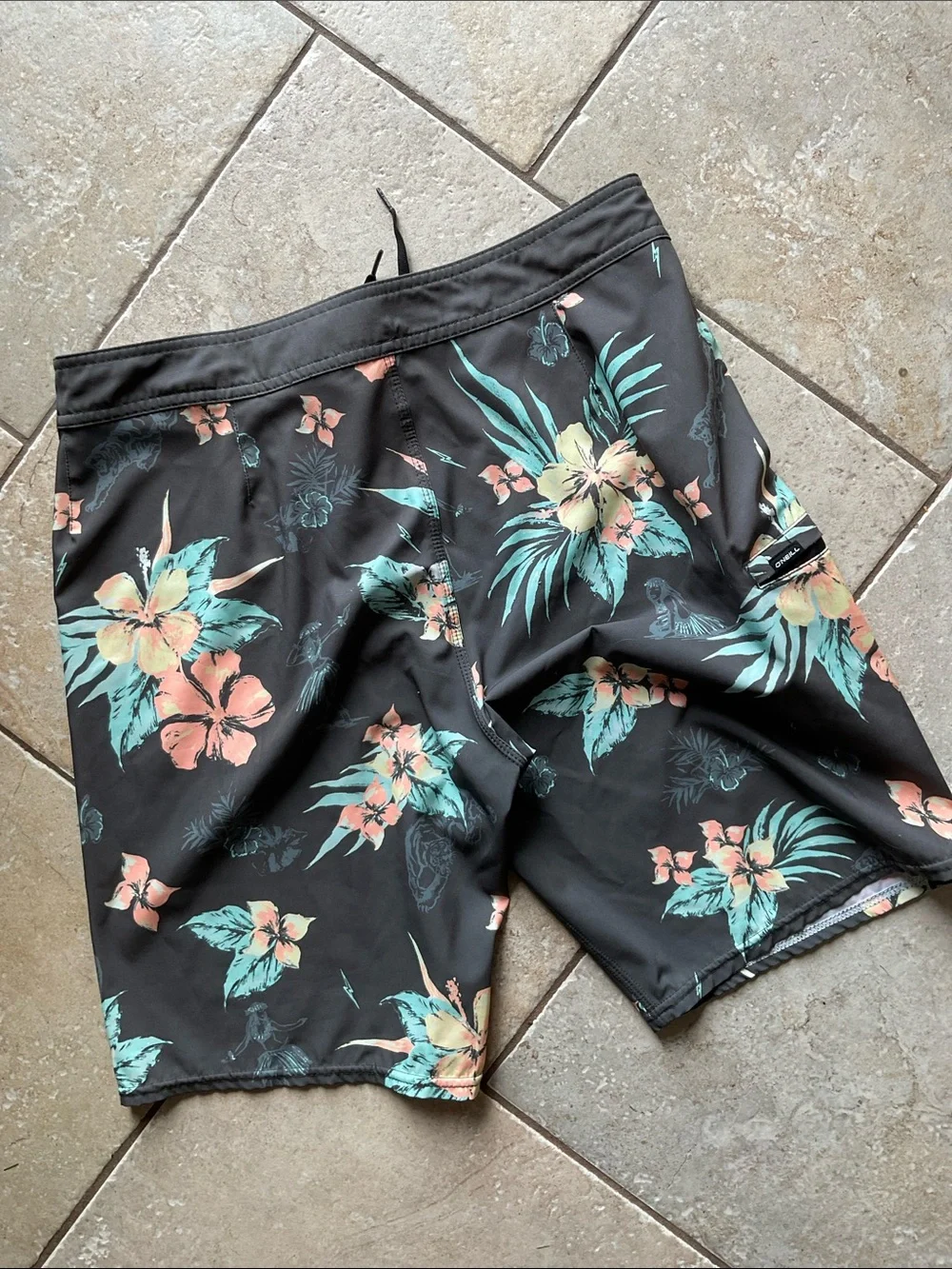 O'Neill Black - Swim Board Shorts (men’s 32)